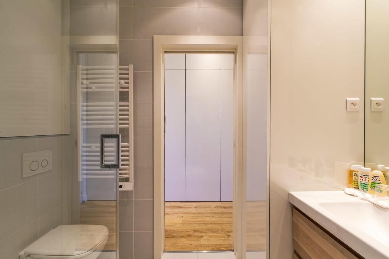 Grand H -F2, Face Vieux- Nice, Terrasse, Ascenseur, Climatisation, Terrace - Nice City Center Екстер'єр фото