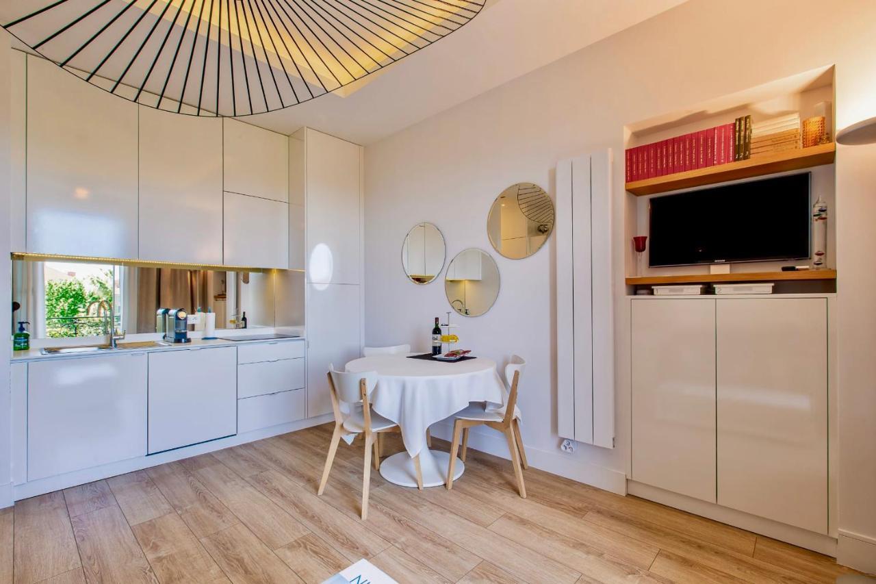 Grand H -F2, Face Vieux- Nice, Terrasse, Ascenseur, Climatisation, Terrace - Nice City Center Екстер'єр фото